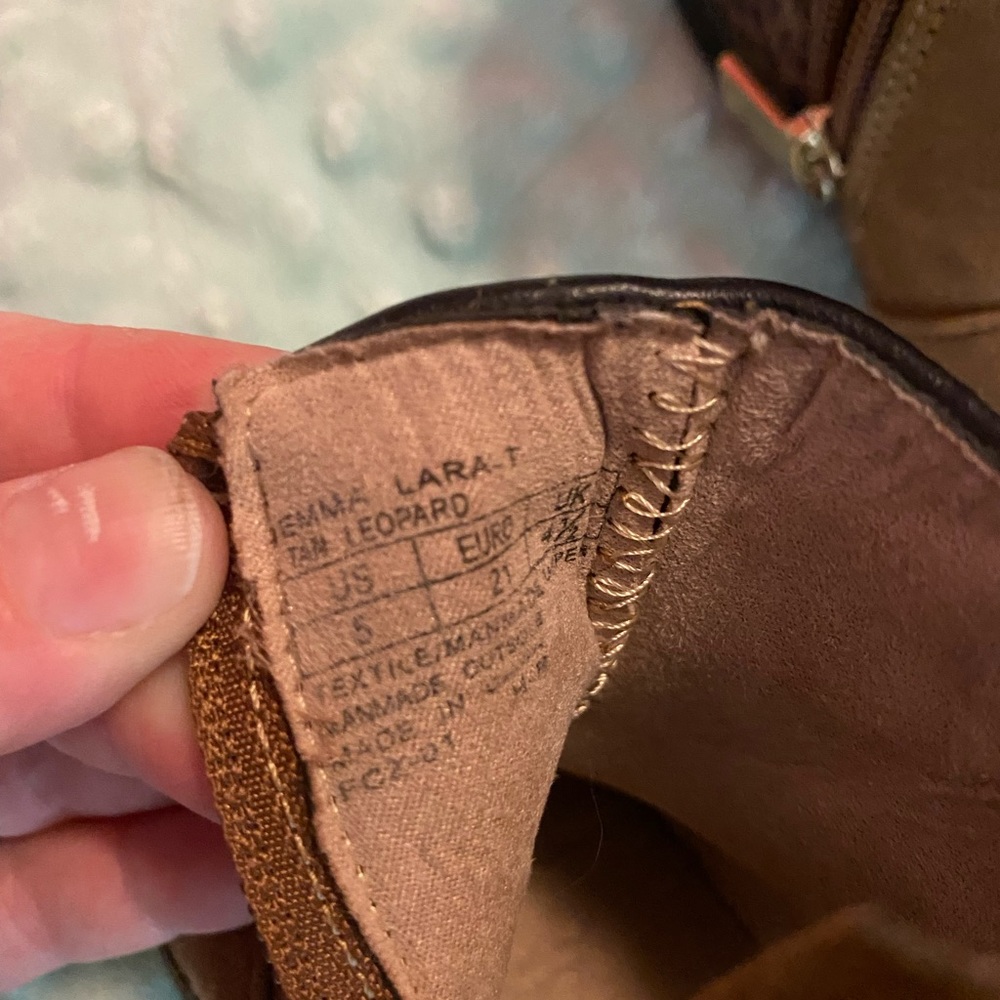 Michel kors toddler boots